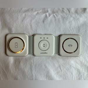 3 in 1 Portable Magnetic Wireless charger for iPhone, Apple Watch, AirPods